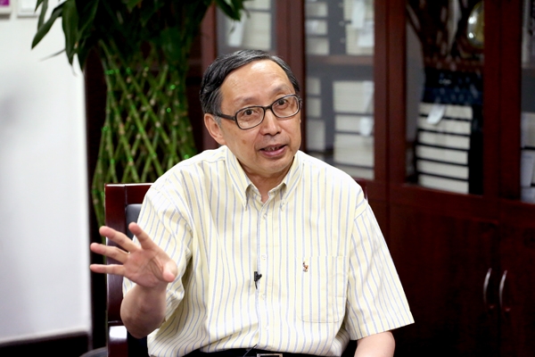 要承担起中华文化发展责任