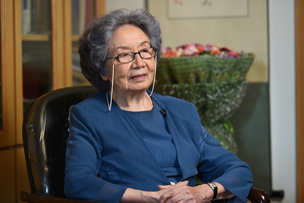 每个人都应汲取中华文化的美好一面
